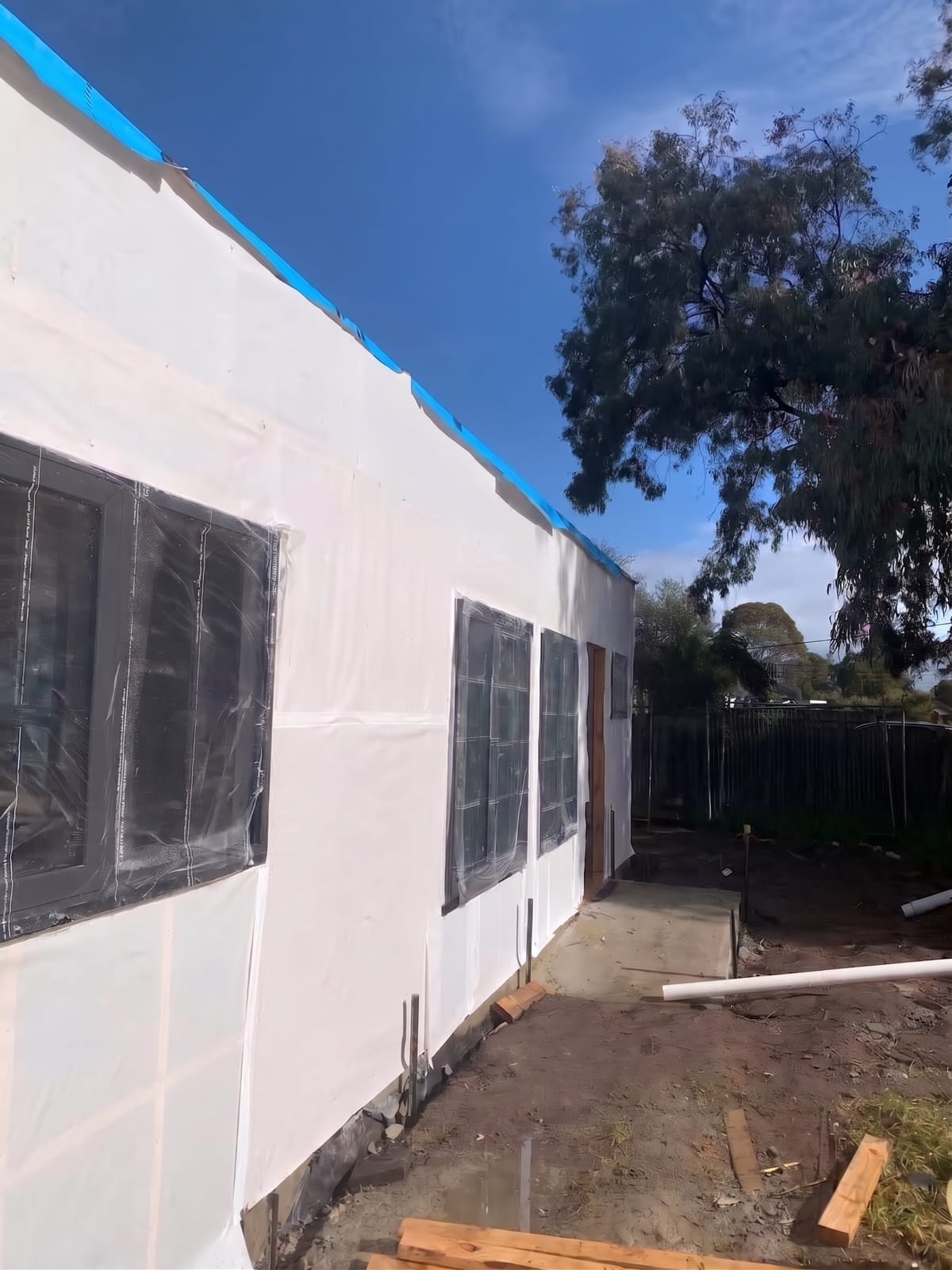 Frame and wrap · Cranbourne